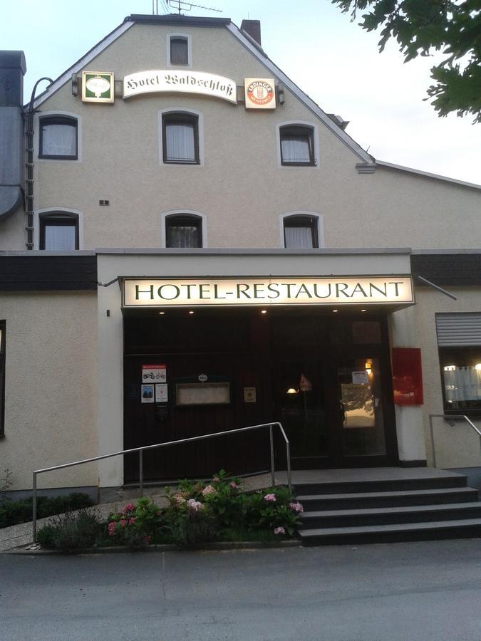森林城堡酒店 巴德坎贝格 外观 照片